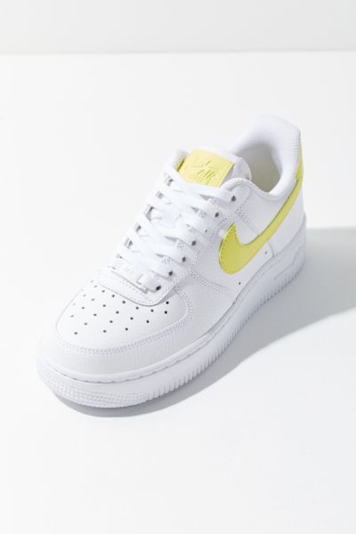 urban outfitters nike air force