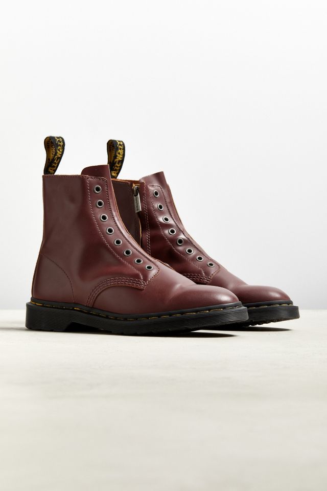 Dr. Martens 1460 Laceless 8 Eye Boot