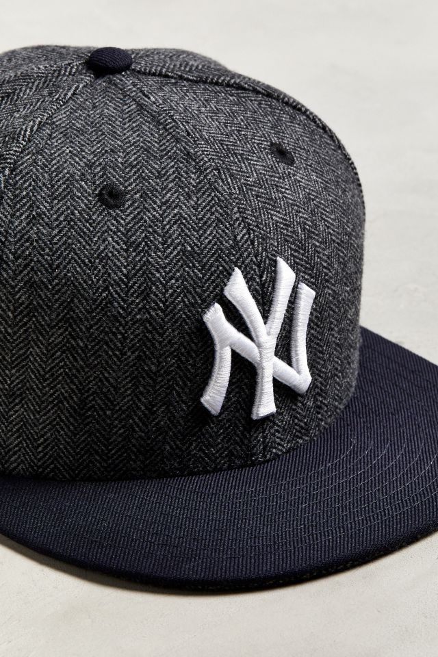 LIMITED EDITION “KING OF NEW YORK” NEW ERA SNAPBACK $65 AND FITTED HAT – M3  URBAN APPAREL