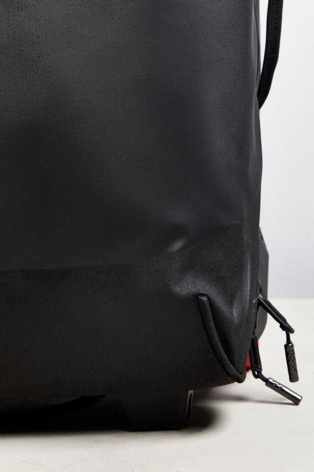 The North Face Stratoliner Medium Luggage #2