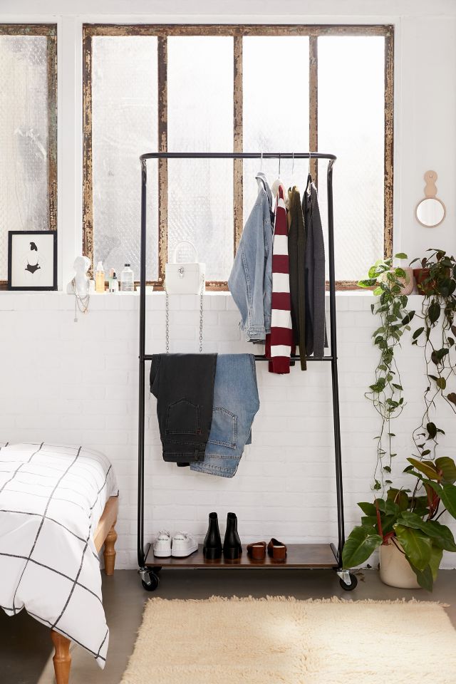 Urban outfitters 2024 clothes rack