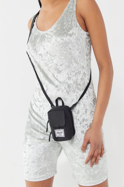 Herschel large store form shoulder bag