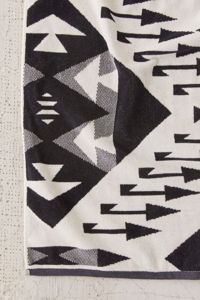 Pendleton Disney’s Mickey Salute Bath Towel #3