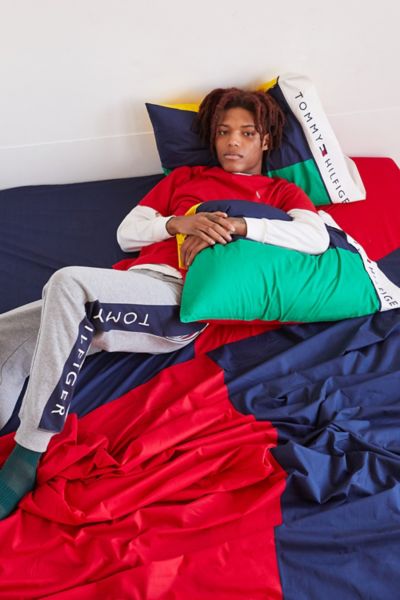 Tommy Hilfiger Uo Exclusive Colorblock, Tommy Hilfiger King Size Bed Sheets