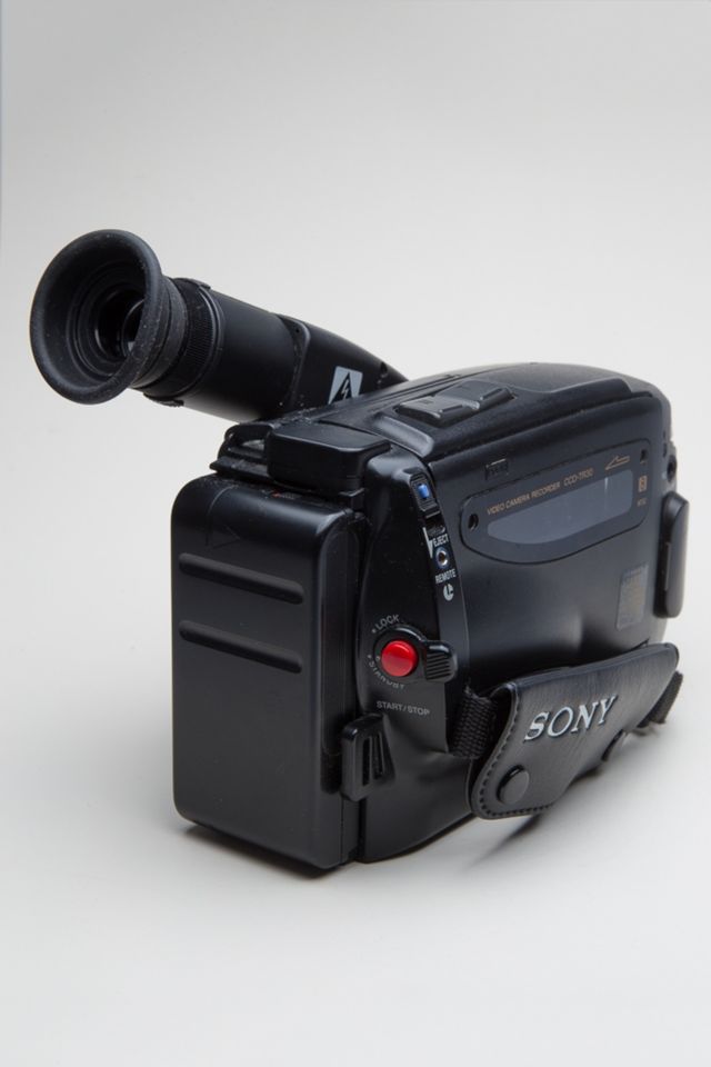 Acme Camera Co. Vintage Sony Handycam CCD-TR30 Video 8mm Camcorder #1