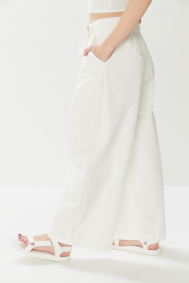 UO Avril Pleated High-Rise Wide Leg Pant #3