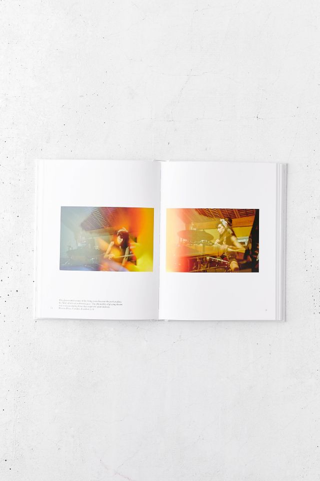 Amy Winehouse By Blake Wood & Nancy Jo Sales #4