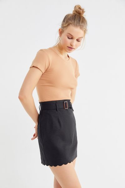 UO Grace Linen Scallop Mini Skirt | Urban Outfitters