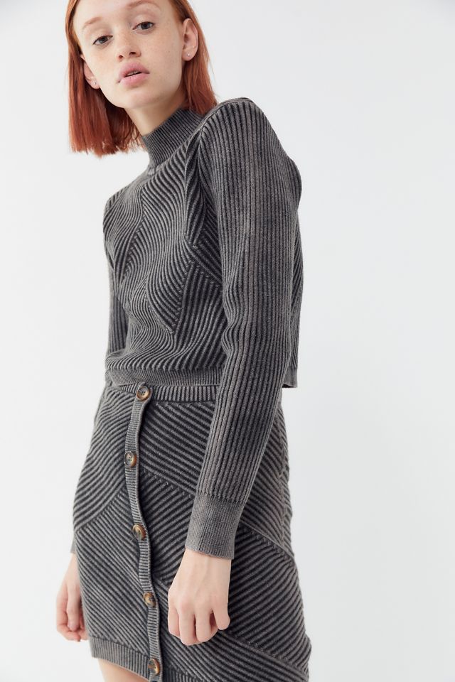 UO Chunky Knit Cropped Mock-Neck Sweater  #1