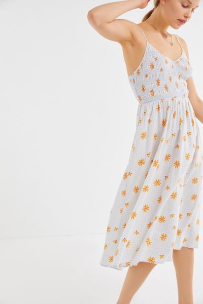 Uo ember sale smocked midi dress