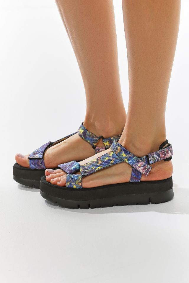 Camper Oruga Up Platform Sandal #4