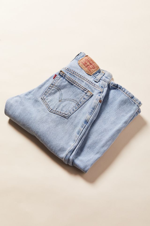 Vintage Levi's '90s 550 Light Wash Jean | Urban Outfitters