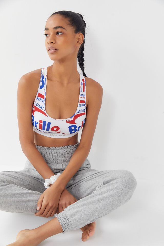 https://images.urbndata.com/is/image/UrbanOutfitters/49524960_095_b?$xlarge$&fit=constrain&qlt=80&wid=640