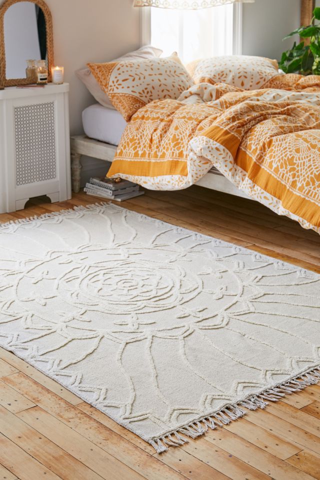 Chloe Tufted Rug
