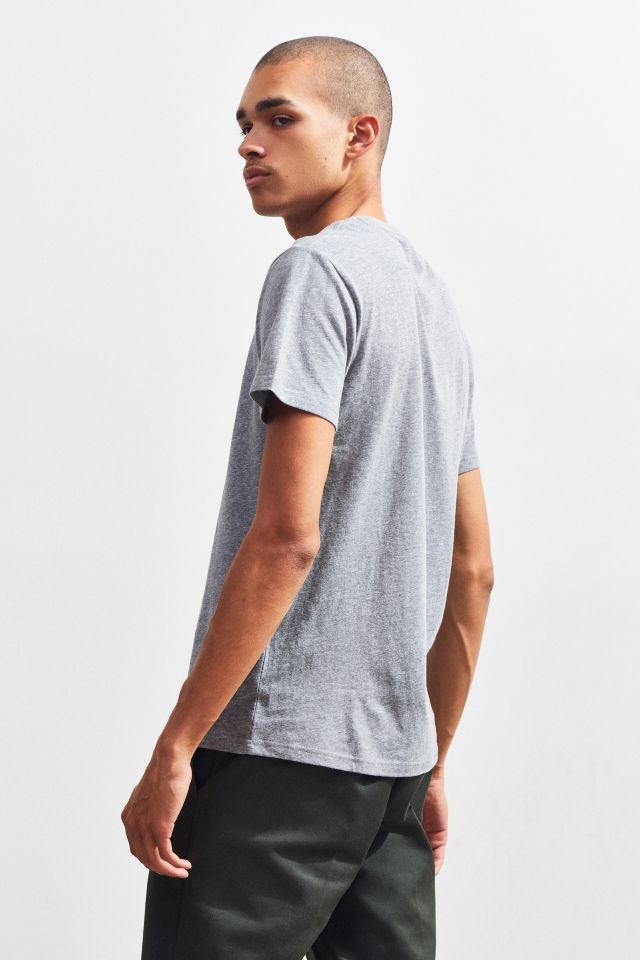 T-shirt à col rond délavé fait d'un mélange de trois tissus UO  #2