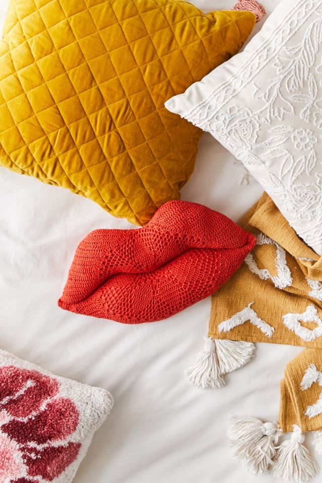 Crochet Lips Throw Pillow