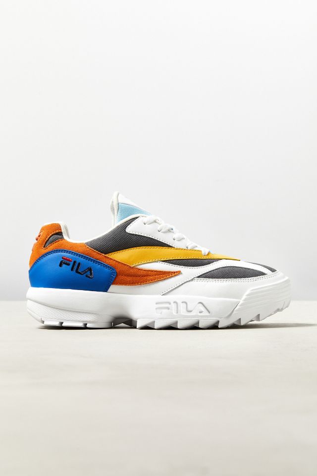 Fila sneakers hot sale urban outfitters