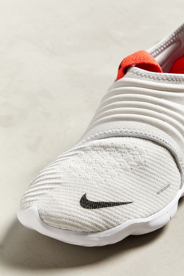 Nike Free Flyknit 3.0 Slip-On Sneaker #4