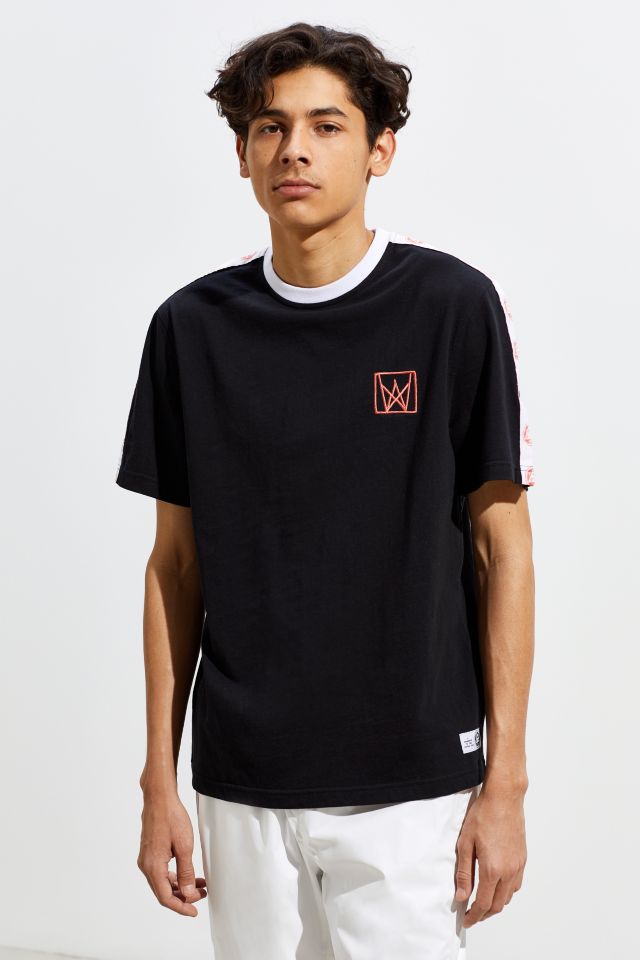 Welcome Chalice Taped Tee | Urban Outfitters