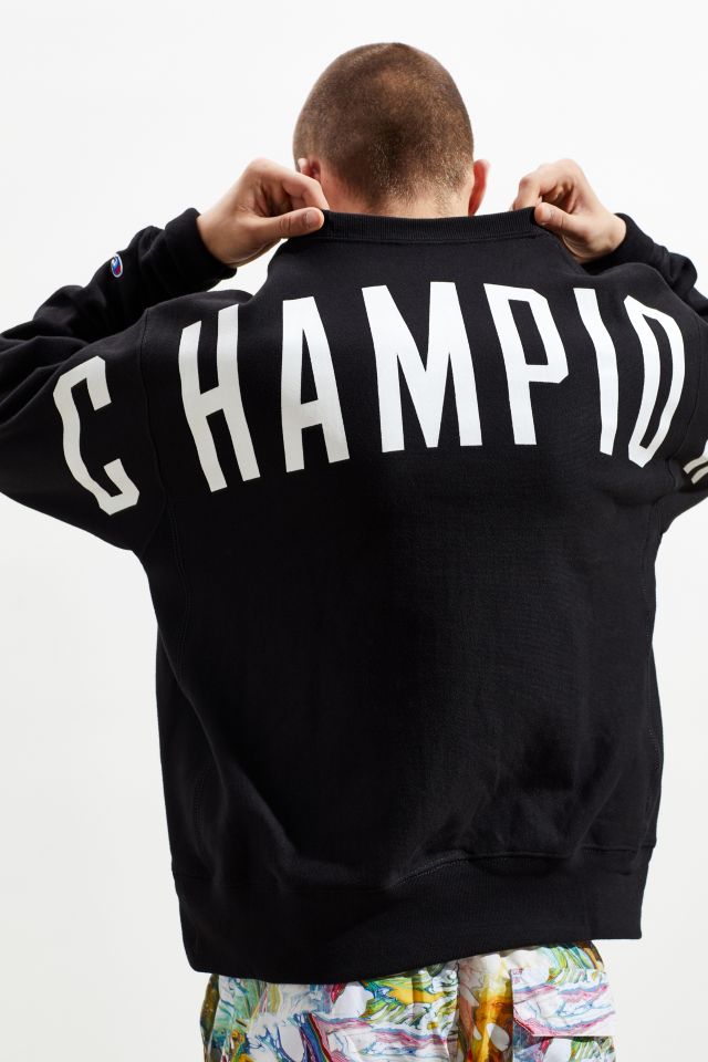 Champion hot sale crewneck logo