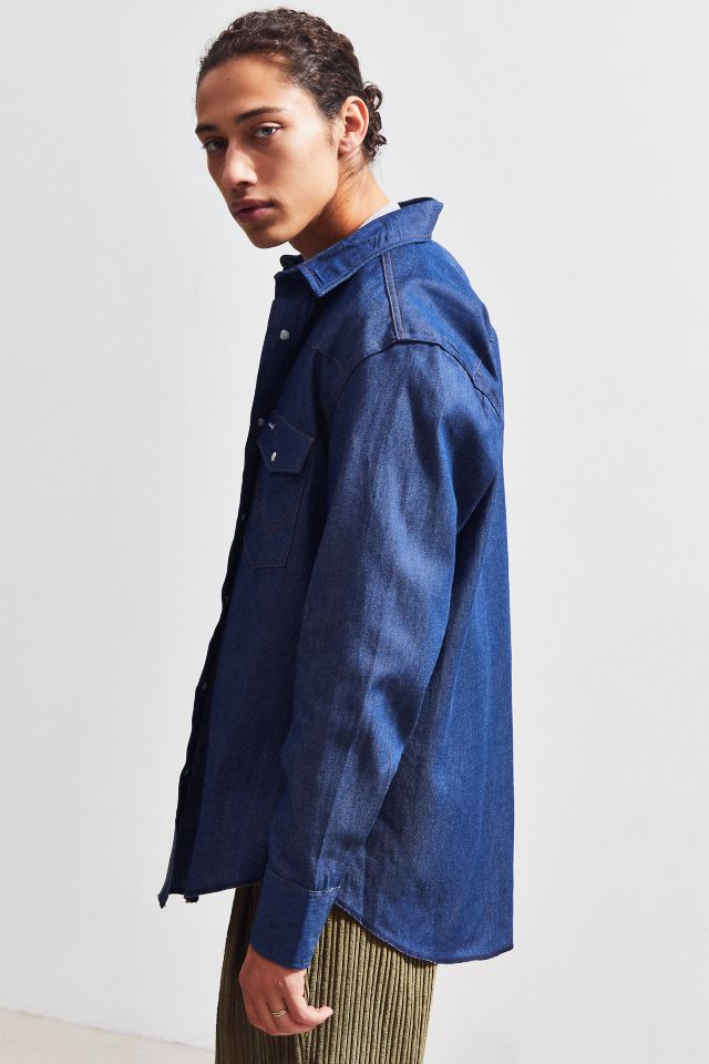 Wrangler Cowboy Cut Western Work Shirt | Urban Outfitters