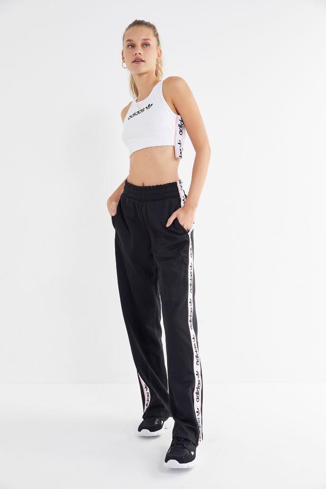 toediening paling Augment adidas Originals Side Tape Track Pant | Urban Outfitters