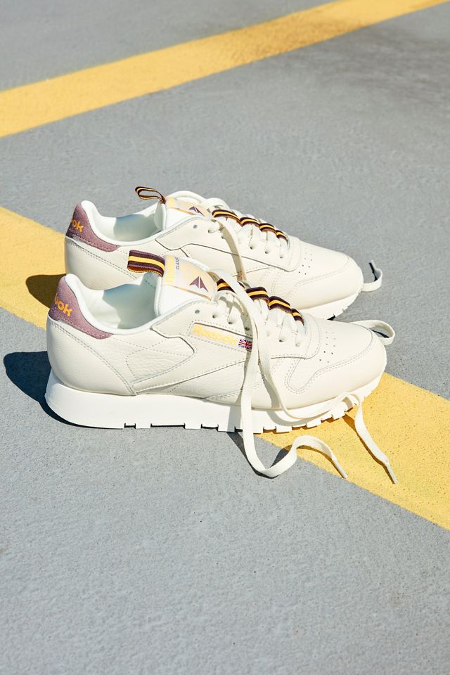 Reebok Classic Leather Vintage Sneaker Urban Outfitters Canada