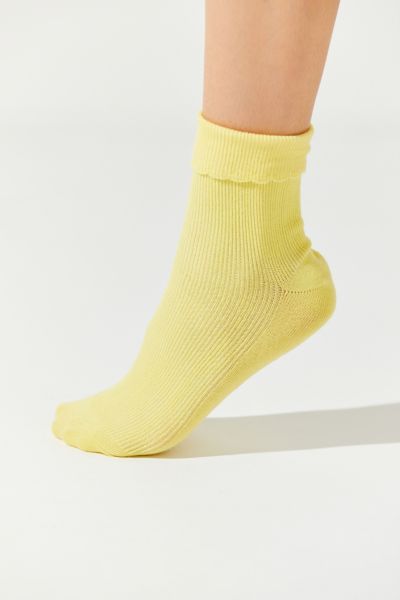 UO Scallop Trim Basic Crew Sock | Urban Outfitters