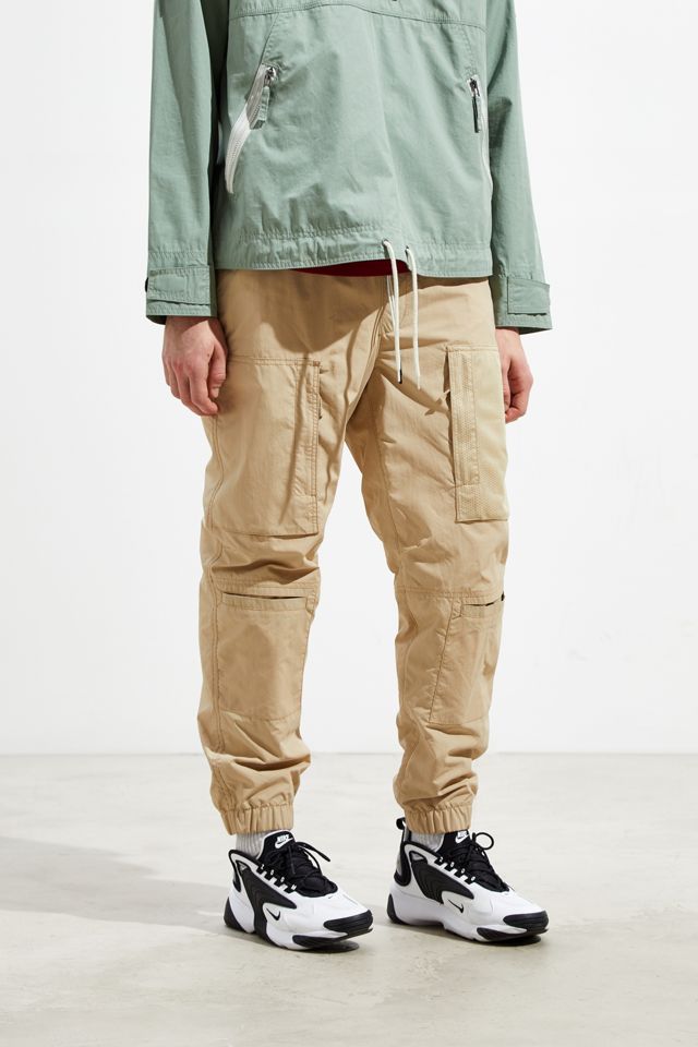 UO Utility Mesh Cargo Nylon Wind Pant | Urban Outfitters