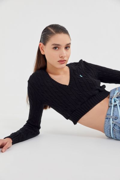 Vintage V-Neck Cropped Cable Knit Sweater | Urban Outfitters