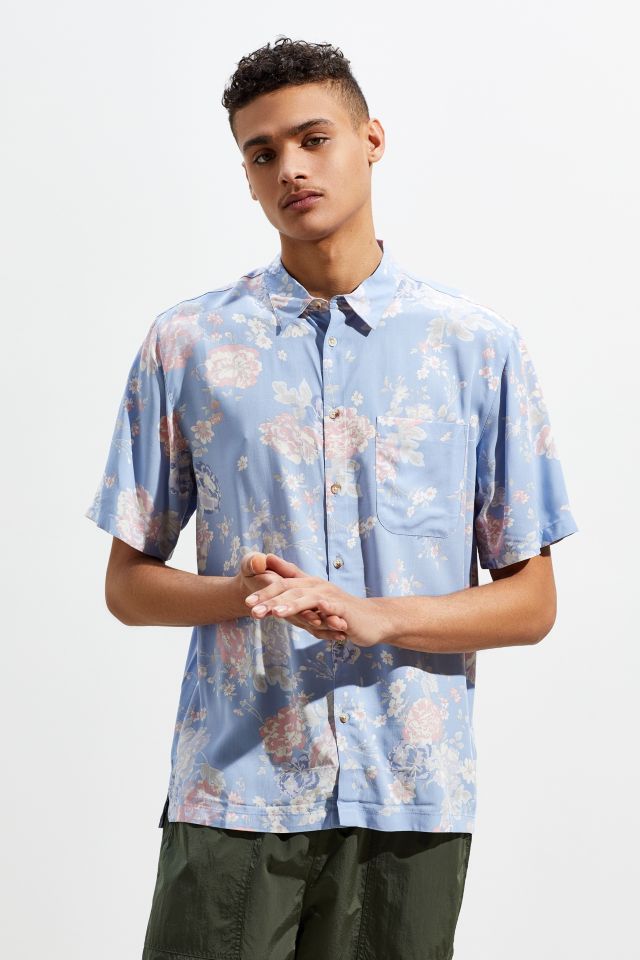 UO Liam Organic Floral Short Sleeve Button Down Shirt Urban