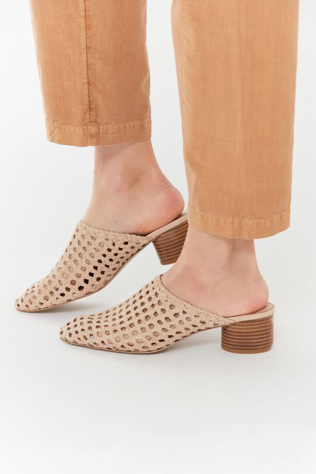 Lisa Says Gah Lou Woven Mule #2