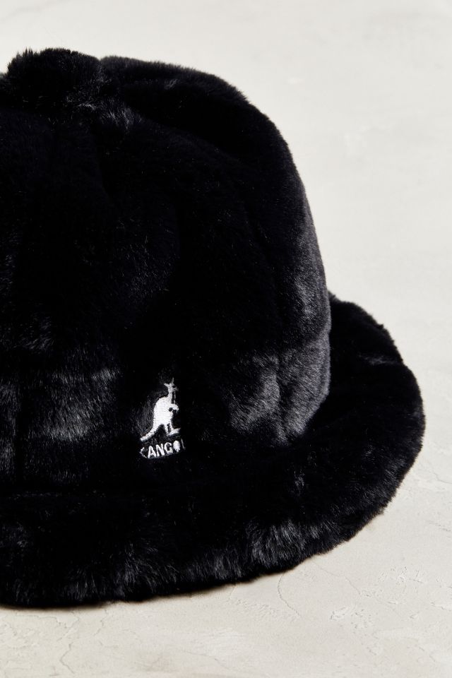 Chapeau en fausse fourrure Kangol #2