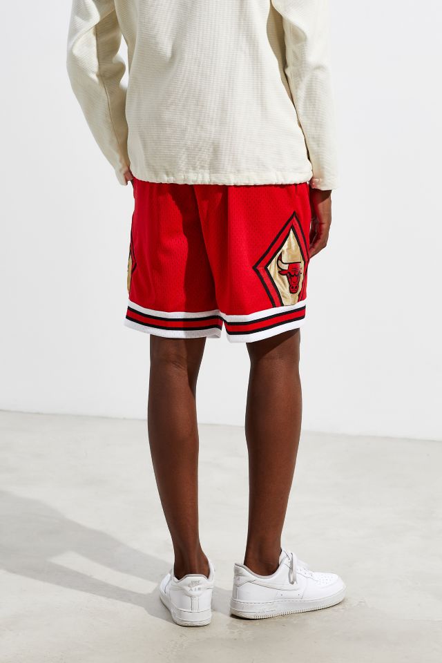 Mitchell & Ness Chinese New Year Chicago Bulls Basketball Short