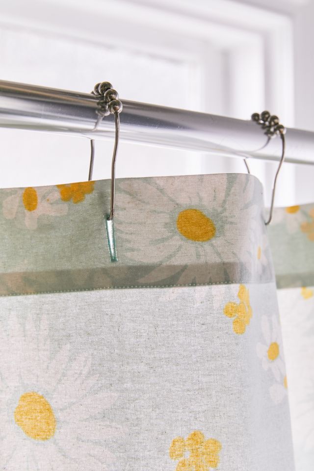 Allover Daisies Shower Curtain #1