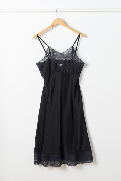 Elegant Vintage Black Slip with Lace Trim