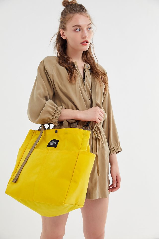 【美品】BAGSINPROGRESS／CARRY-ALL BEACH BAG BAGSINPROGRESS Carry-All Beach Bag | Urban Outfitters