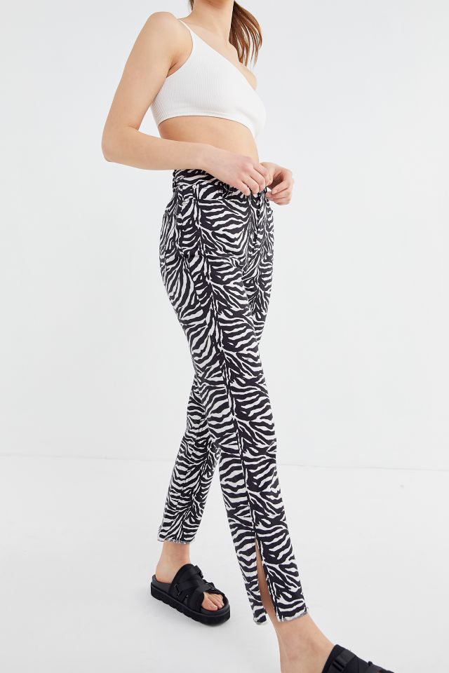 BDG Skylar Split-Ankle Slim Flare Jean – Zebra Print 