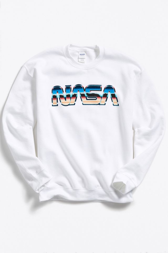 Nasa crew store neck