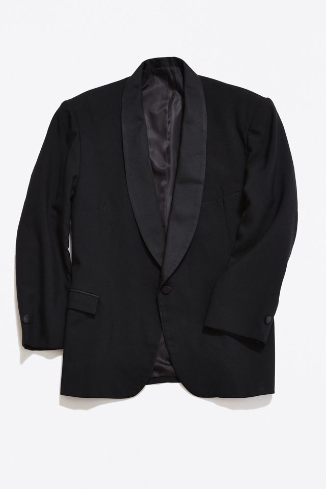 Vintage Oscar de la Renta Tuxedo Jacket | Urban Outfitters Vintage Oscar de la Renta Tuxedo Jacket | Urban Outfitters