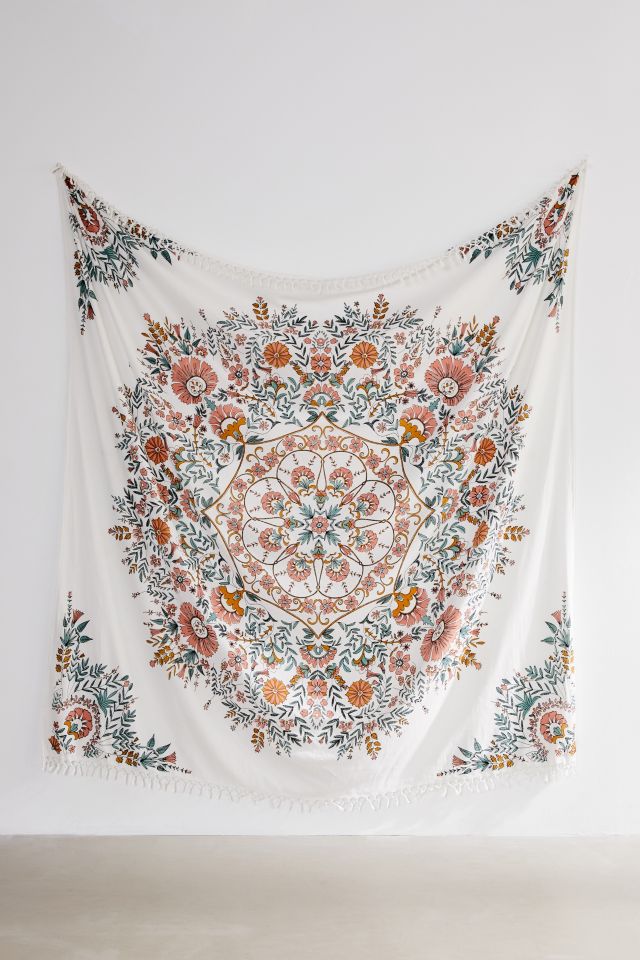 Lara Floral Tapestry  Urban Outfitters Canada