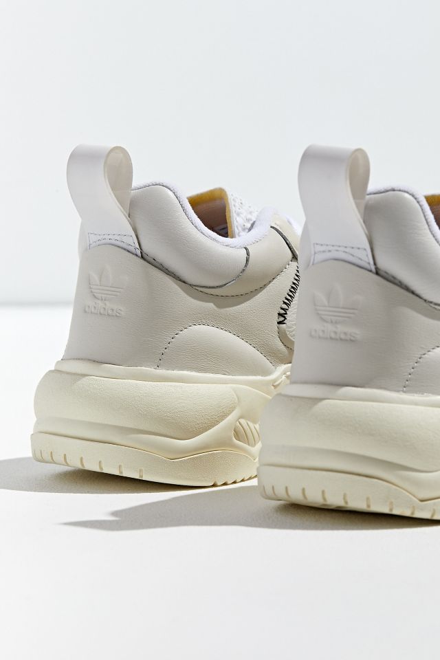 adidas Super Court '90s Sneaker | Urban Outfitters