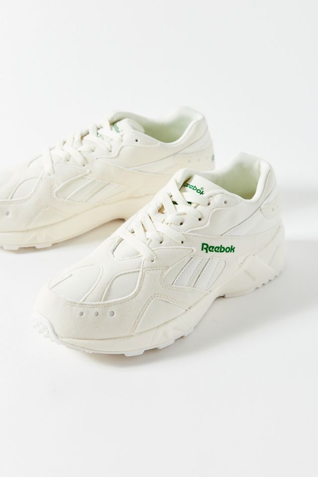 Reebok aztrek best sale urban outfitters