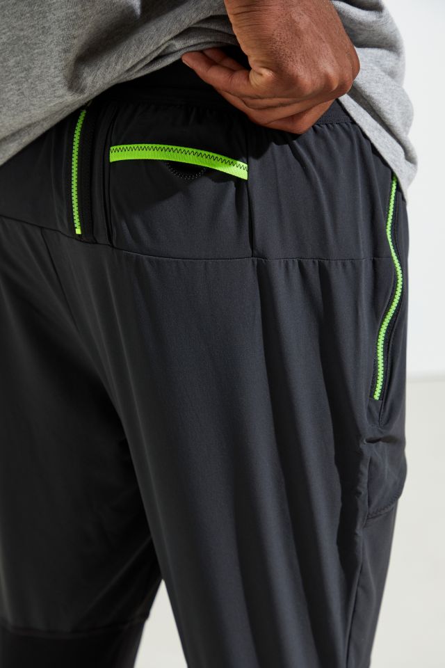 Nike wild run outlet hybrid pants