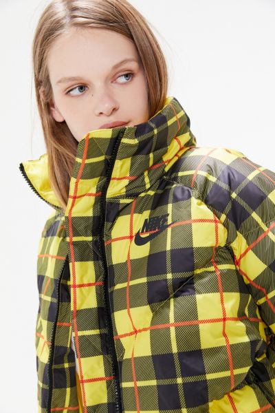 Nike Plaid Puffer Coat | Urban Outfitters