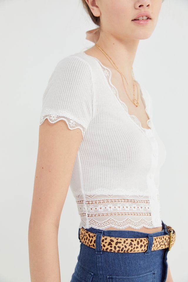 UO Darcy Lace Trim Button-Up Cropped Top | Urban Outfitters