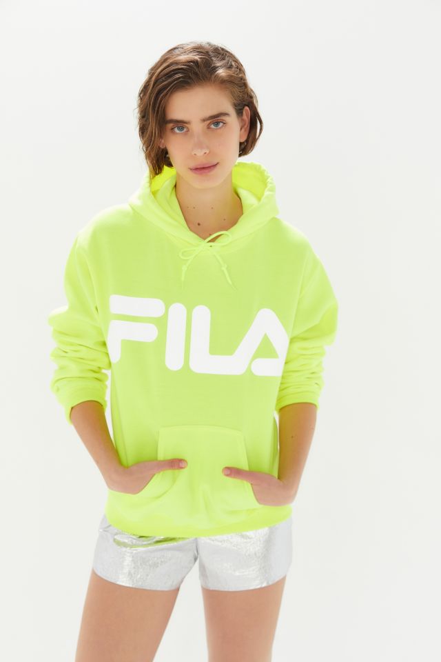 Isse ar strukturelt FILA UO Exclusive Neon Reflective Logo Hoodie Sweatshirt | Urban Outfitters