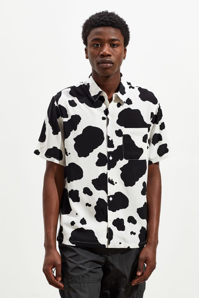 UO Cow Print Short Sleeve Button-Down Shirt   #1