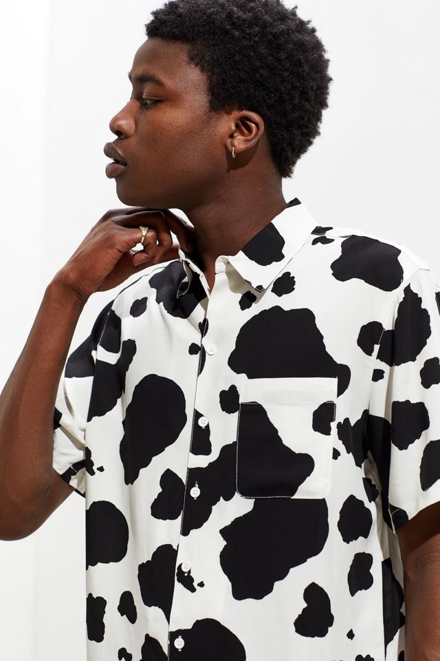 UO Cow Print Short Sleeve Button-Down Shirt   #2