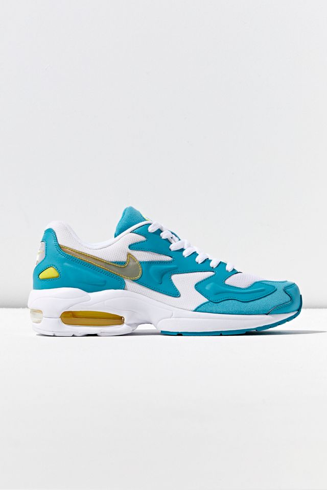 Nike Air Max2 Light Sneaker | Urban Outfitters